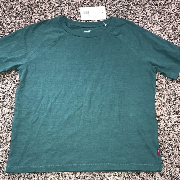 Levi's Tops - Levi’s Casual Short Sleeved Dark Green Tee Shirt Size XS | NWT